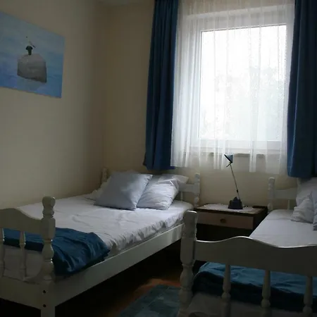 Apartment Azriel