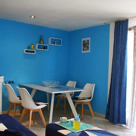 Apartment Azriel *
